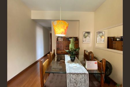 Apartamento para alugar com 75m², 3 quartos e 1 vagaSala