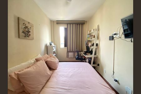 Apartamento para alugar com 75m², 3 quartos e 1 vagaQuarto 2
