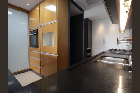 Apartamento para alugar com 119m², 3 quartos e 2 vagasCozinha