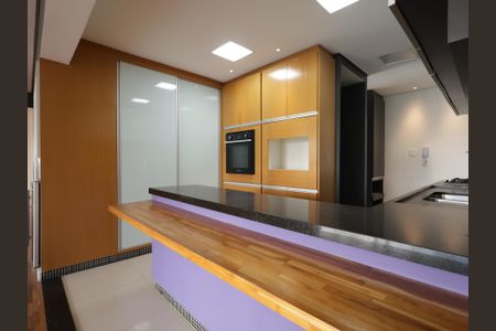 Apartamento para alugar com 119m², 3 quartos e 2 vagasCozinha