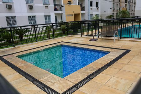 Apartamento para alugar com 55m², 2 quartos e sem vaga Apartamento para alugar com 55m², 2 quartos e sem vagaÁrea comum - Piscina