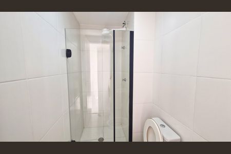 Banheiro de apartamento para alugar com 2 quartos, 33m² em Jardim Prudência, São Paulo