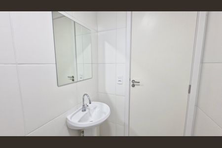 Banheiro de apartamento para alugar com 2 quartos, 33m² em Jardim Prudência, São Paulo