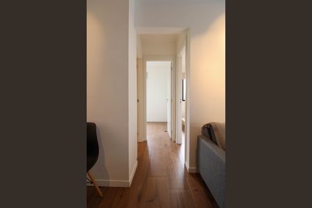 Corredor  de apartamento à venda com 2 quartos, 40m² em Jardim Panorama, São Paulo