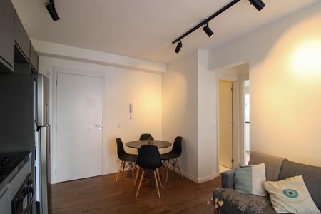 Apartamento para alugar com 40m², 2 quartos e 1 vaga Apartamento para alugar com 40m², 2 quartos e 1 vagaSala/Cozinha