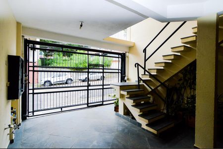 Casa para alugar com 100m², 2 quartos e sem vagaEntrada Social