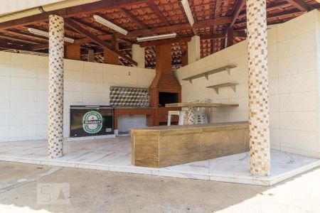 Apartamento para alugar com 48m², 2 quartos e 1 vaga Apartamento para alugar com 48m², 2 quartos e 1 vagaÁrea comum - Churrasqueira