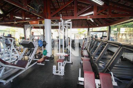 Apartamento para alugar com 48m², 2 quartos e 1 vaga Apartamento para alugar com 48m², 2 quartos e 1 vagaÁrea comum - Academia