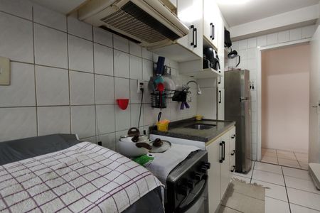 Apartamento para alugar com 60m², 2 quartos e 1 vaga Apartamento para alugar com 60m², 2 quartos e 1 vagaCozinha - Armários