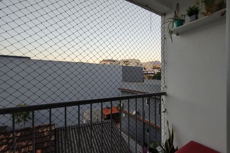 Apartamento para alugar com 60m², 2 quartos e 1 vaga Apartamento para alugar com 60m², 2 quartos e 1 vagaVaranda