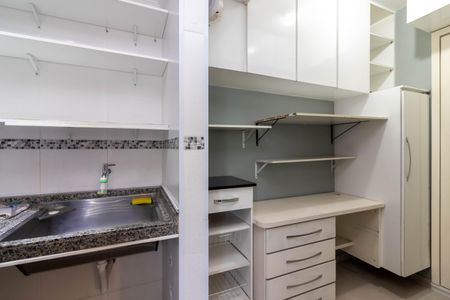 Apartamento para alugar com 96m², 2 quartos e 1 vagaÁrea de Serviço