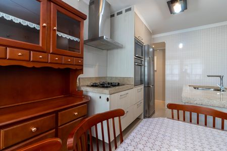 Apartamento para alugar com 96m², 2 quartos e 1 vagaCozinha