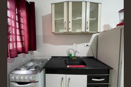 Kitnet - Cozinha  de kitnet/studio para alugar com 1 quarto, 20m² em Vila Dalva, São Paulo