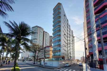 Apartamento para alugar com 60m², 2 quartos e 1 vaga Apartamento para alugar com 60m², 2 quartos e 1 vagaFachada