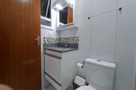 Apartamento para alugar com 60m², 2 quartos e 1 vagaBanheiro da suite 