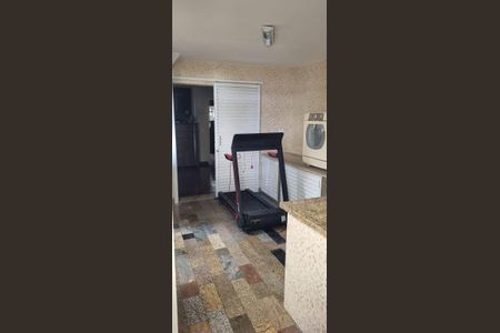 Casa à venda com 220m², 3 quartos e 2 vagas Casa à venda com 220m², 3 quartos e 2 vagasÁrea Externa
