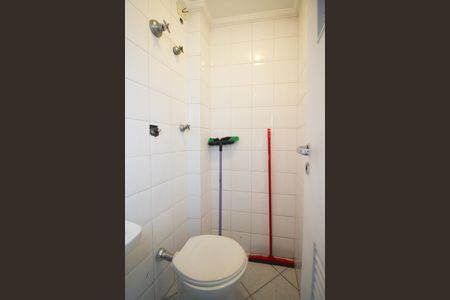 Apartamento à venda com 90m², 2 quartos e 1 vaga Apartamento à venda com 90m², 2 quartos e 1 vagaBanheiro de serviço