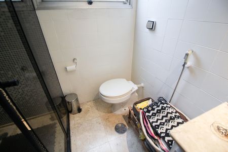 Apartamento à venda com 90m², 2 quartos e 1 vaga Apartamento à venda com 90m², 2 quartos e 1 vagaBanheiro da Suíte
