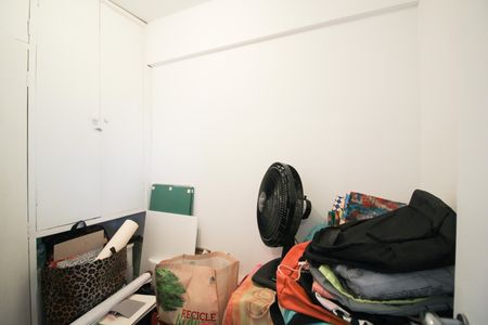 Apartamento à venda com 90m², 2 quartos e 1 vaga Apartamento à venda com 90m², 2 quartos e 1 vagaQuarto de Serviço