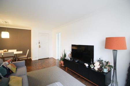 Apartamento à venda com 90m², 2 quartos e 1 vaga Apartamento à venda com 90m², 2 quartos e 1 vagaSala