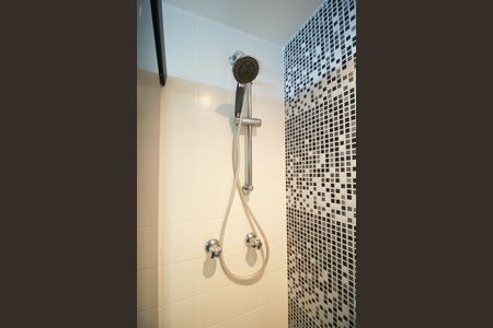 Apartamento à venda com 90m², 2 quartos e 1 vaga Apartamento à venda com 90m², 2 quartos e 1 vagaBanheiro