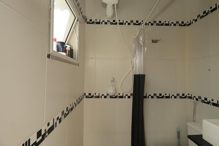 Casa de condomínio à venda com 116m², 3 quartos e 1 vagaBanheiro social