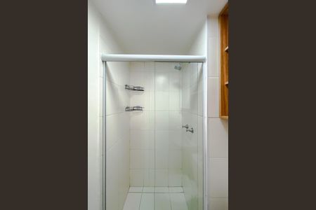 Apartamento para alugar com 38m², 2 quartos e sem vaga Apartamento para alugar com 38m², 2 quartos e sem vagaBanheiro Social