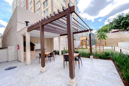 Apartamento para alugar com 38m², 2 quartos e sem vagaÁrea comum - Churrasqueira