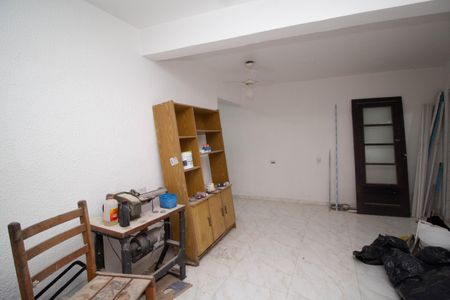 Casa para alugar com 45m², 2 quartos e sem vagaSala