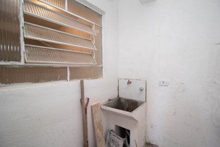 Casa para alugar com 45m², 2 quartos e sem vagaÁrea de Serviço