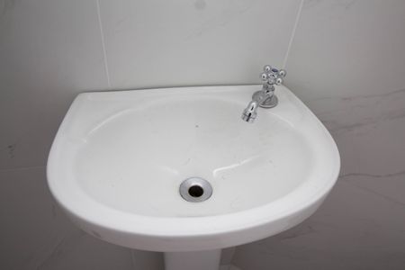 Casa para alugar com 45m², 2 quartos e sem vagaBanheiro da Suíte