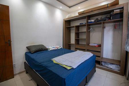 Casa à venda com 80m², 1 quarto e sem vagaQuarto