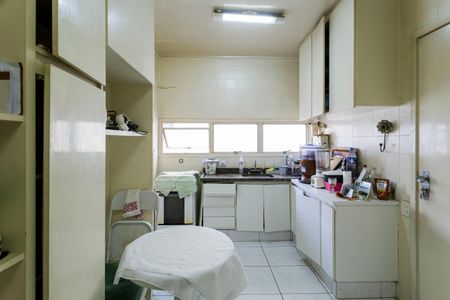 Apartamento à venda com 98m², 2 quartos e 1 vagaCozinha