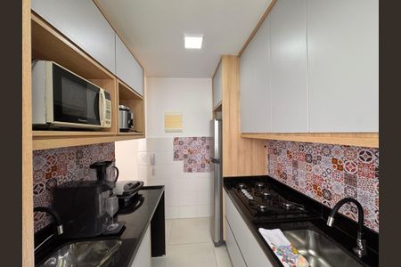 Apartamento para alugar com 44m², 2 quartos e 1 vagaCozinha e Área de Serviço