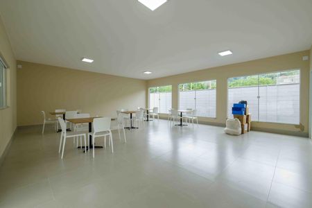 Apartamento para alugar com 44m², 2 quartos e 1 vagaÁrea comum