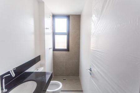 Apartamento à venda com 62m², 2 quartos e 2 vagas Apartamento à venda com 62m², 2 quartos e 2 vagasBanheiro da Suíte