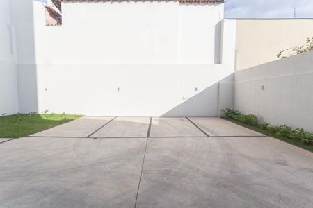 Apartamento à venda com 62m², 2 quartos e 2 vagas Apartamento à venda com 62m², 2 quartos e 2 vagasGaragem