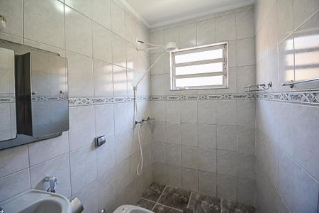 Casa à venda com 120m², 2 quartos e 2 vagasBanheiro