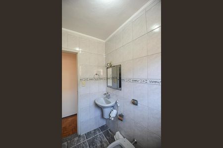 Casa à venda com 120m², 2 quartos e 2 vagasBanheiro