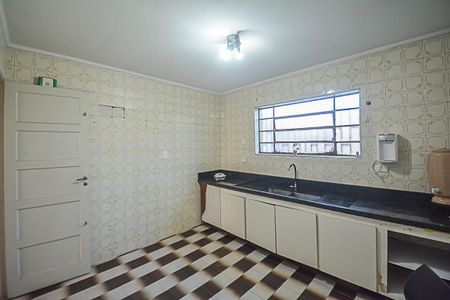 Casa à venda com 120m², 2 quartos e 2 vagasCozinha
