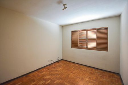 Casa à venda com 120m², 2 quartos e 2 vagasQuarto 1