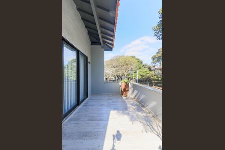 Casa à venda com 385m², 3 quartos e 2 vagasVaranda da Suíte 1