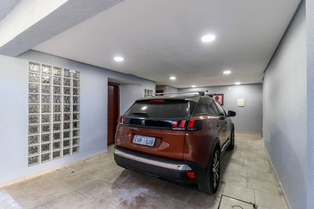 Casa à venda com 385m², 3 quartos e 2 vagasGaragem
