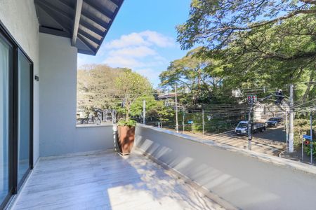 Casa à venda com 385m², 3 quartos e 2 vagasVaranda da Suíte 1