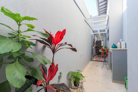 Casa à venda com 385m², 3 quartos e 2 vagasCorredor Externo