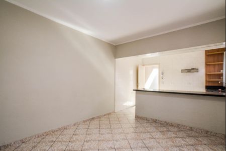 Casa para alugar com 211m², 3 quartos e 5 vagas Casa para alugar com 211m², 3 quartos e 5 vagasCopa
