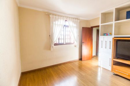 Casa de condomínio à venda com 438m², 3 quartos e 3 vagasSala 2