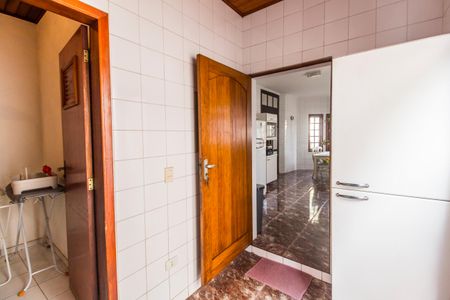 Casa de condomínio à venda com 438m², 3 quartos e 3 vagas Casa de condomínio à venda com 438m², 3 quartos e 3 vagasÁrea de Serviço