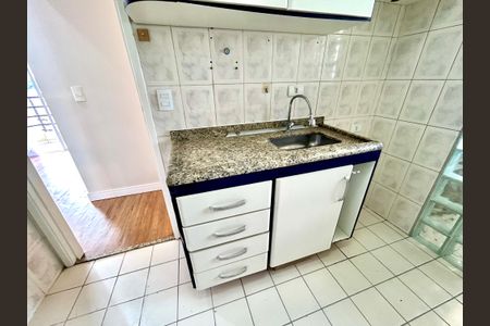 Apartamento para alugar com 50m², 2 quartos e 1 vaga Apartamento para alugar com 50m², 2 quartos e 1 vagaCozinha