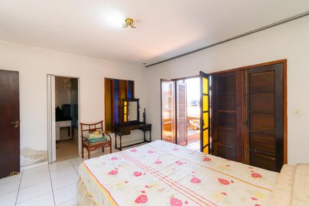 Casa para alugar com 300m², 3 quartos e 7 vagasSuíte